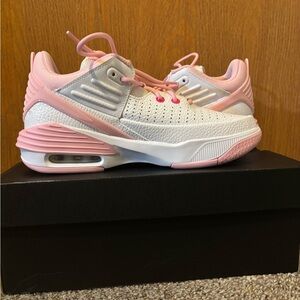 Brand New Girls pink Jordan’s (Nike Air Jordan Max aura 5)